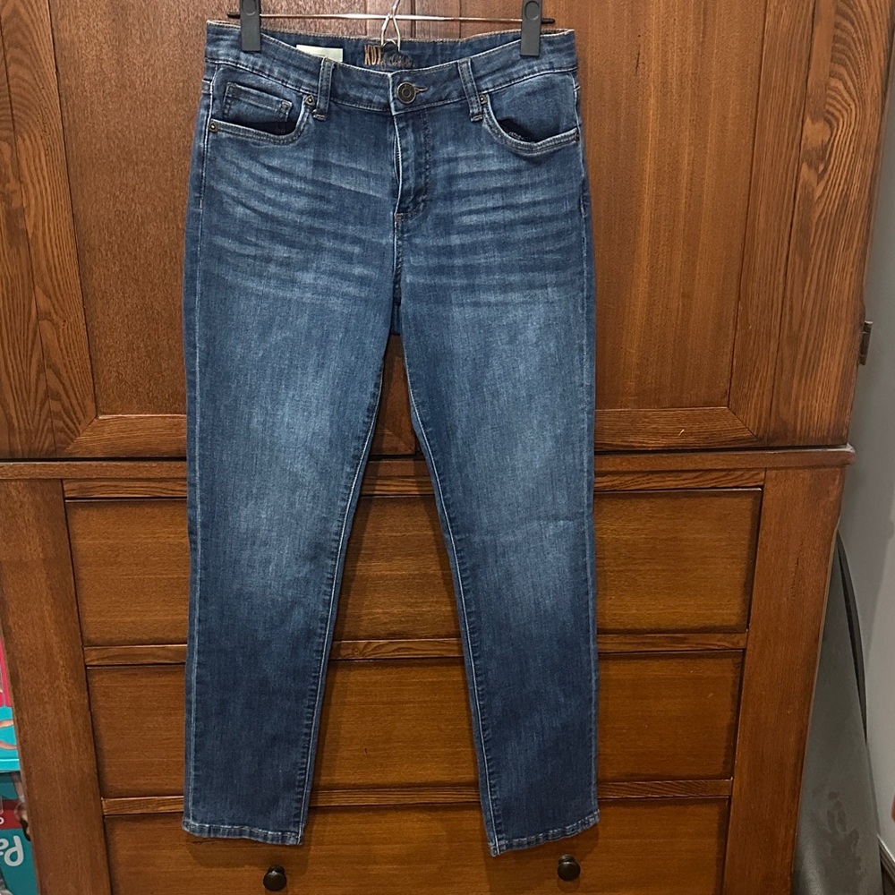 Kut from the Kloth Medium Blue Ankle Jeans